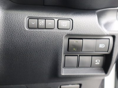 صورة مصغرة 23 لـ 2022 Lexus IS