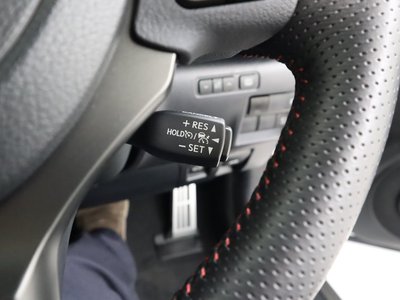 صورة مصغرة 21 لـ 2022 Lexus IS