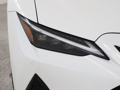 صورة مصغرة 34 لـ 2022 Lexus IS