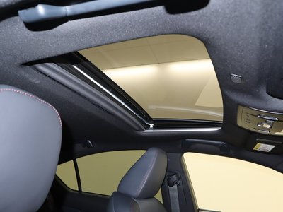 صورة مصغرة 12 لـ 2022 Lexus IS