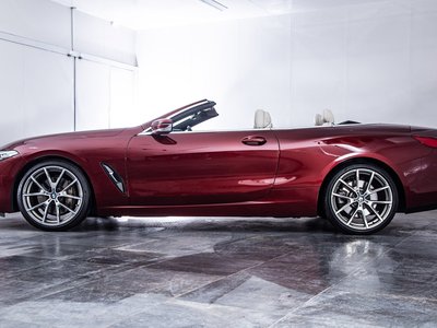 BMW 8 SERIES CABRIOLET - 9