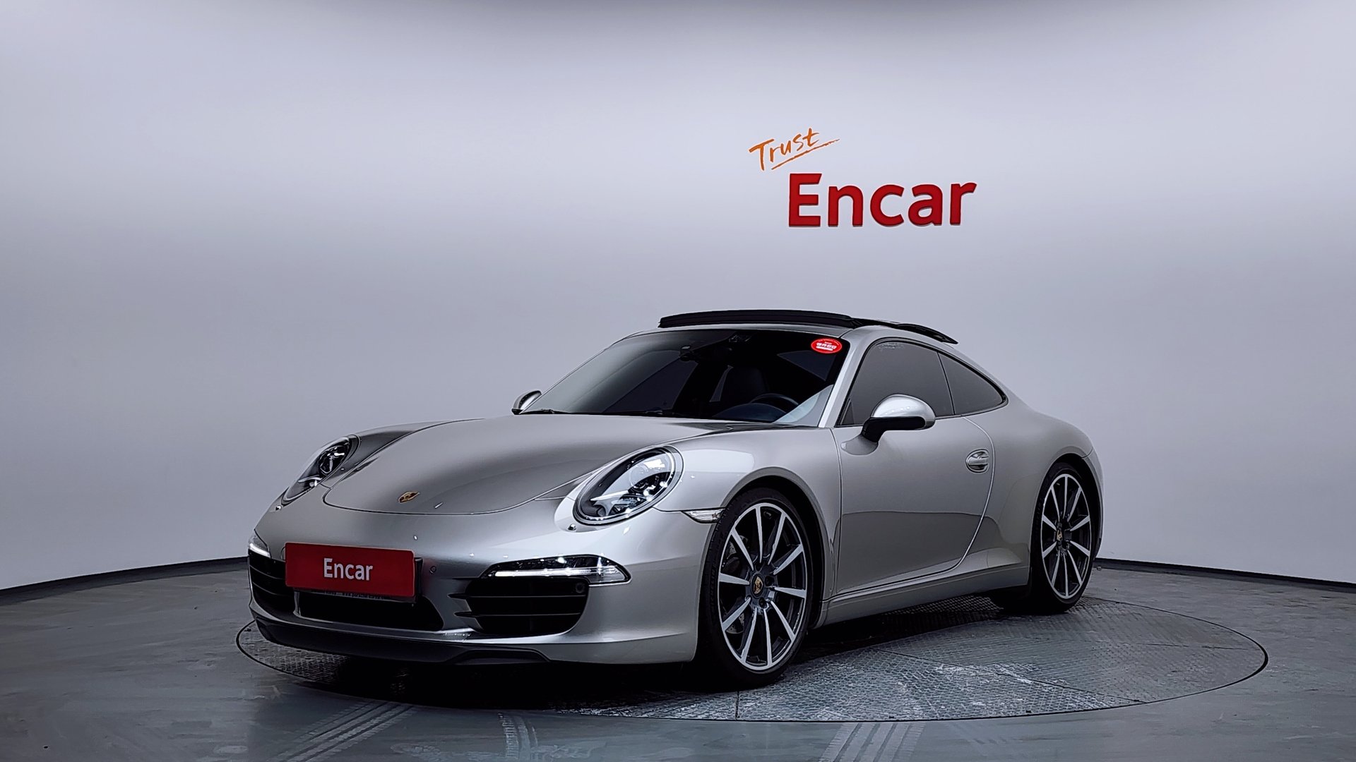 PORSCHE 911 - View 1