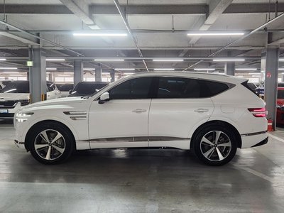 GENESIS GV80 - 8