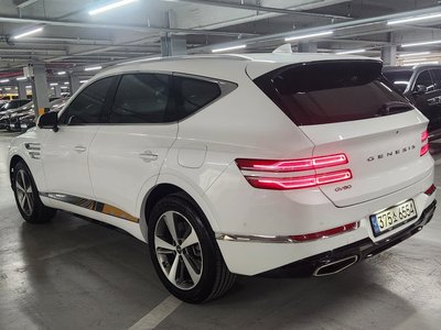 GENESIS GV80 - 6