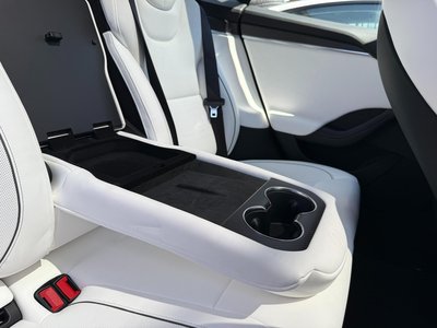 2023 Tesla MODEL S thumbnail 17