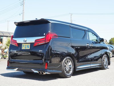 TOYOTA ALPHARD - 5