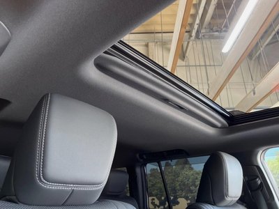 2025 Toyota LAND CRUISER 250 photo 3