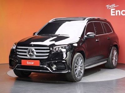 MERCEDES-BENZ GLS - 1