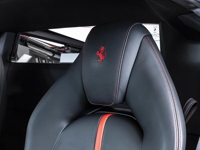 FERRARI F8 TRIBUTO - 3