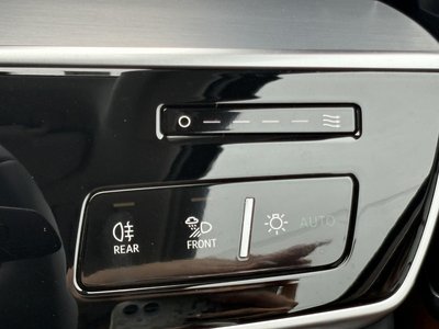2023 AUDI A8 — миниатюра 43