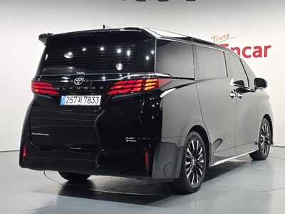 2024 Toyota ALPHARD photo 4