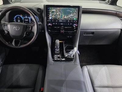 2024 Toyota ALPHARD photo 5