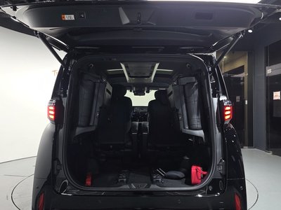2024 Toyota ALPHARD thumbnail 26