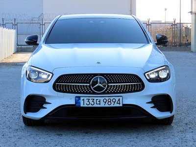 MERCEDES-BENZ E-CLASS - 4