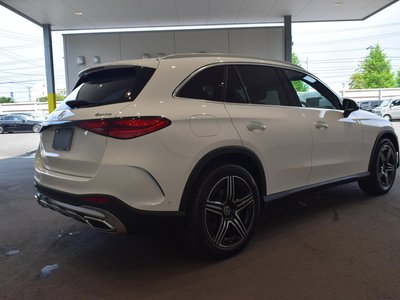 2025 Mercedes-BENZ GLC — фото 4