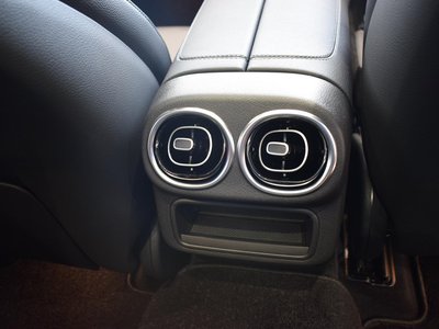 صورة مصغرة 20 لـ 2025 Mercedes-BENZ GLC