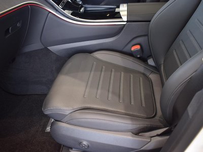 صورة مصغرة 28 لـ 2025 Mercedes-BENZ GLC