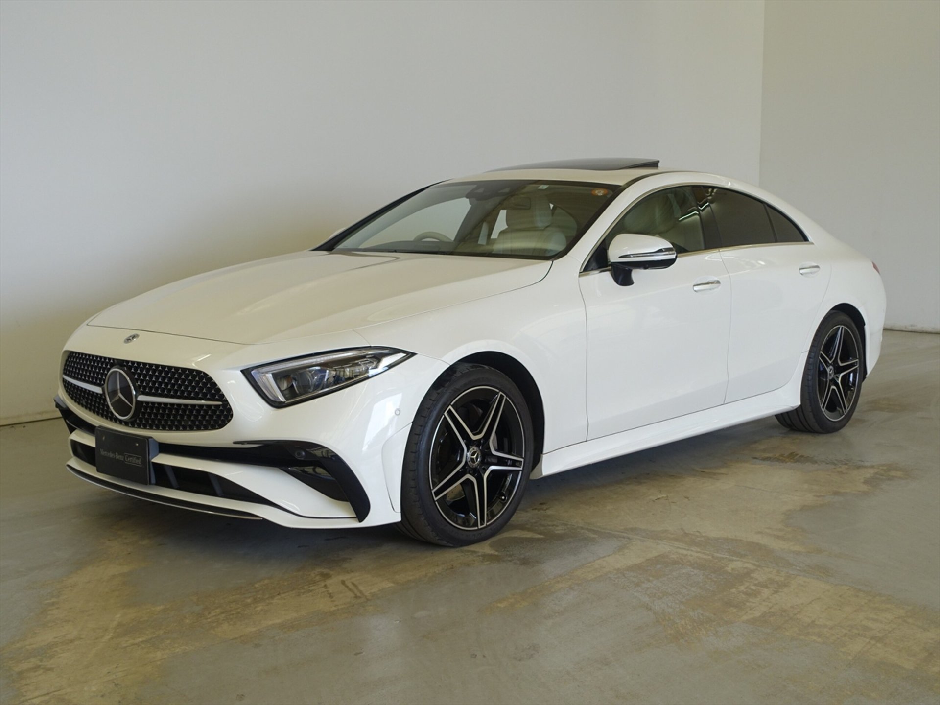 MERCEDES-BENZ CLS - View 1