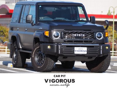 TOYOTA LAND CRUISER 70