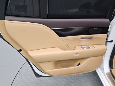 2022 Genesis G90 (RS4) — миниатюра 15