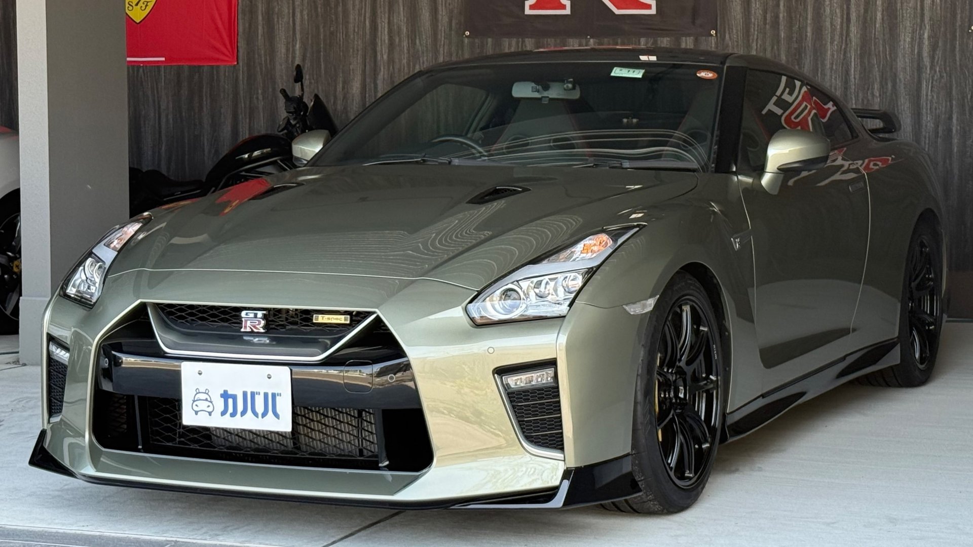NISSAN GT-R TRACK EDITION ENGINEERED BY NISMO T - View 1