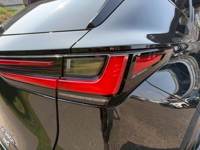 صورة مصغرة 27 لـ 2023 Lexus NX