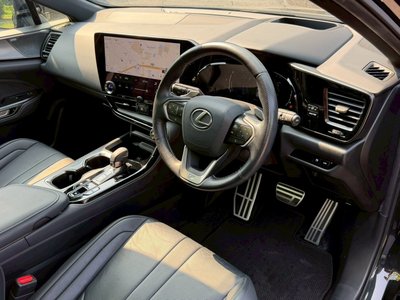 صورة مصغرة 43 لـ 2023 Lexus NX