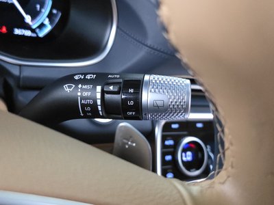 2023 Genesis GV80 thumbnail 29