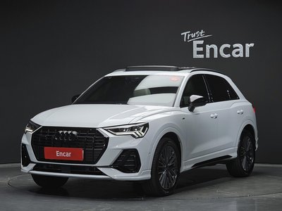 AUDI Q3 - 1