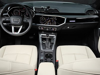 AUDI Q3 - 5