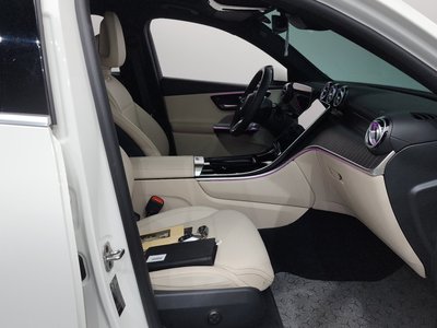 صورة مصغرة 16 لـ 2024 Mercedes-BENZ GLC