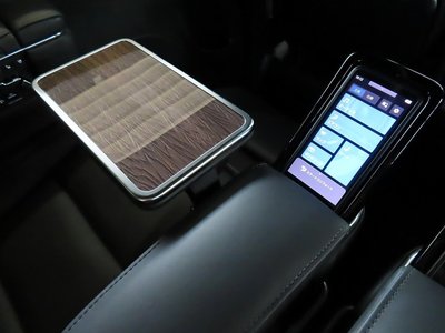 2025 Toyota ALPHARD 缩略图 74