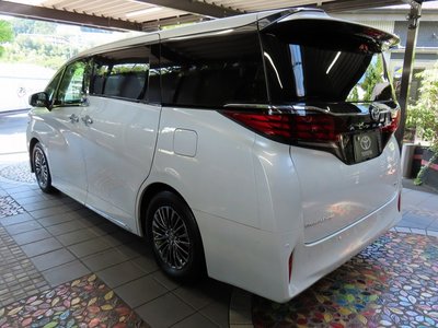 2025 Toyota ALPHARD 缩略图 23