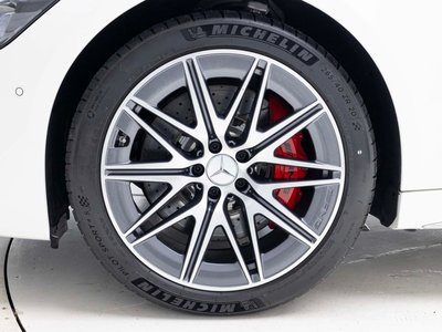 2025 Mercedes-BENZ GT AMG 照片 6