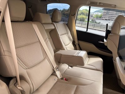 صورة مصغرة 33 لـ 2024 Toyota LAND CRUISER 300