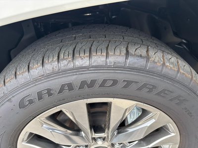 صورة مصغرة 24 لـ 2024 Toyota LAND CRUISER 300