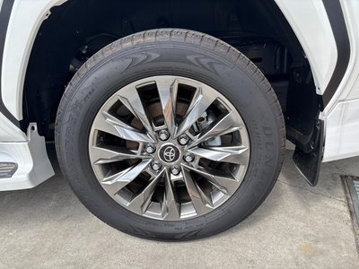 صورة مصغرة 27 لـ 2024 Toyota LAND CRUISER 300