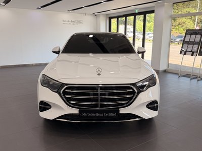 MERCEDES-BENZ E-CLASS - 2