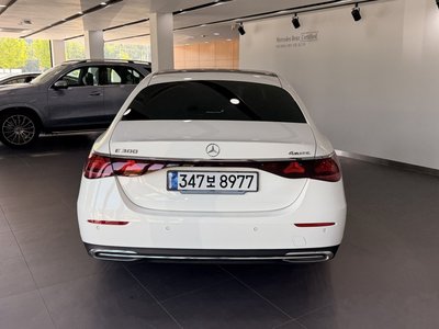 MERCEDES-BENZ E-CLASS - 3