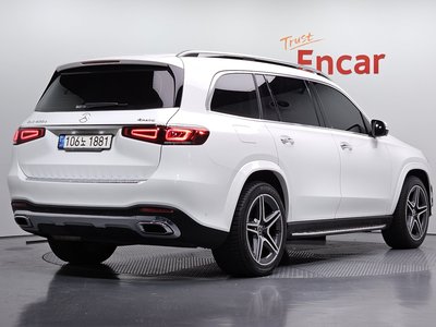 2022 Mercedes-BENZ GLS — фото 3