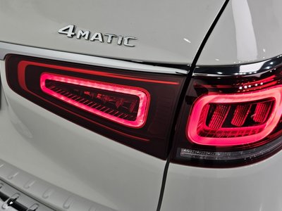2022 Mercedes-BENZ GLS — фото 10