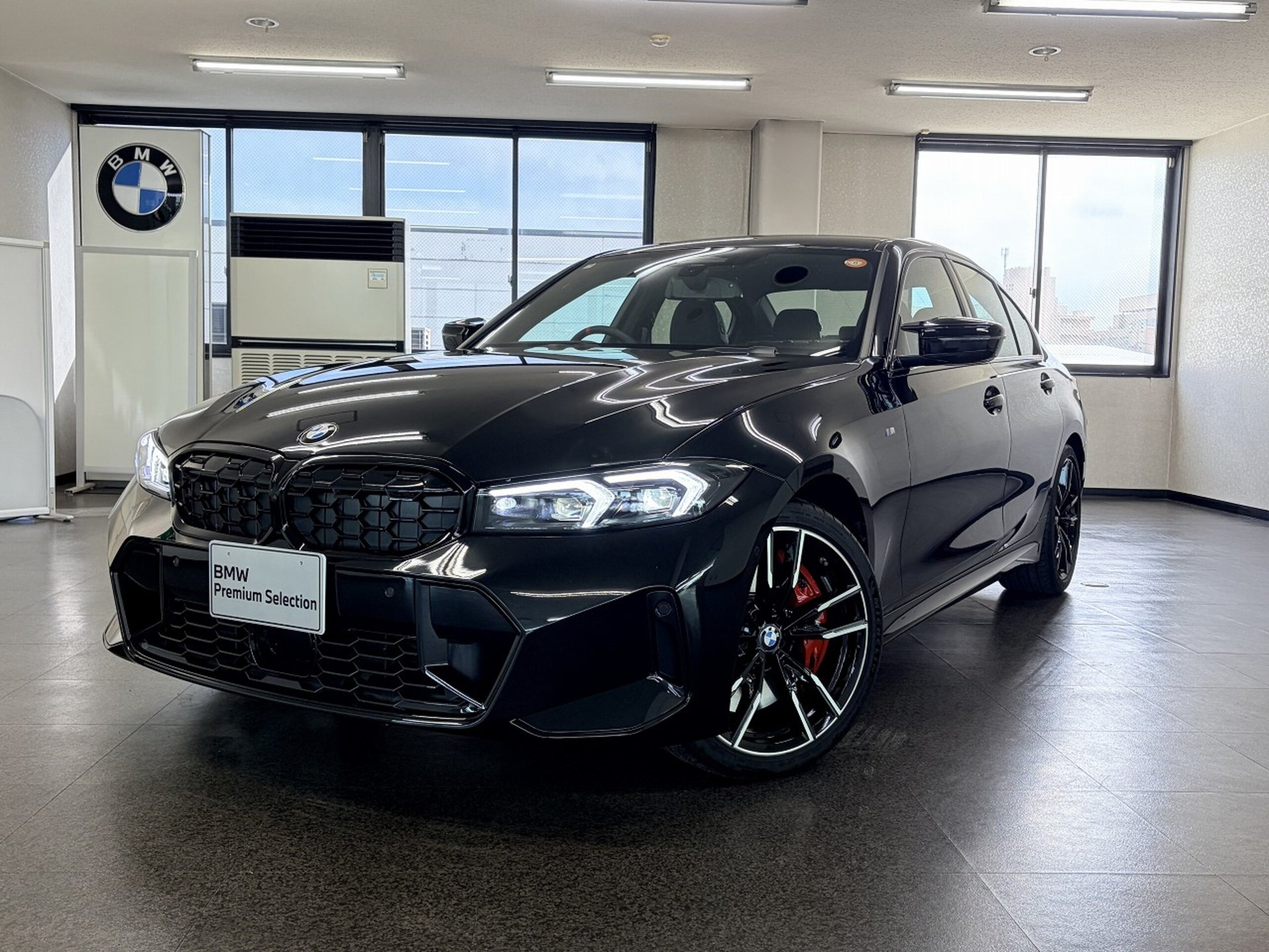 BMW 3 SERIES - View 1