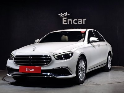 MERCEDES-BENZ E-CLASS - 1