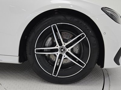 MERCEDES-BENZ E-CLASS - 6