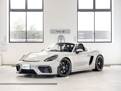 PORSCHE 718 SPYDER