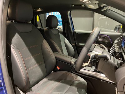 MERCEDES-BENZ GLA - 6