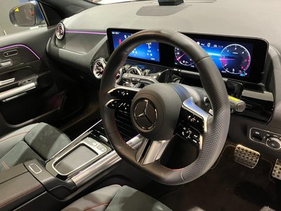 MERCEDES-BENZ GLA - 5