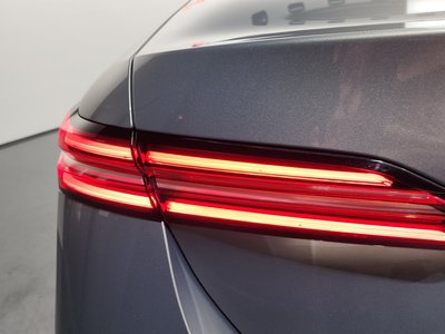 صورة 10 لـ 2025 BMW 5 SERIES