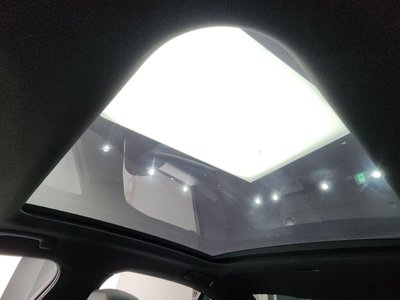 2025 BMW 5 SERIES — миниатюра 22