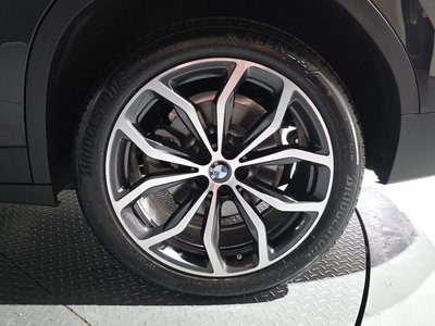 2025 BMW X4 照片 8